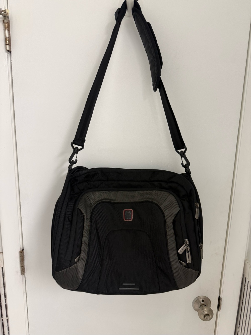 Tumi T-Tech Presidio Lombard Boarding Tote Bag 6754D - Black Ballistic Nylon